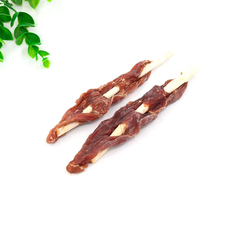Duck with rawhide sticks (SDP076)
