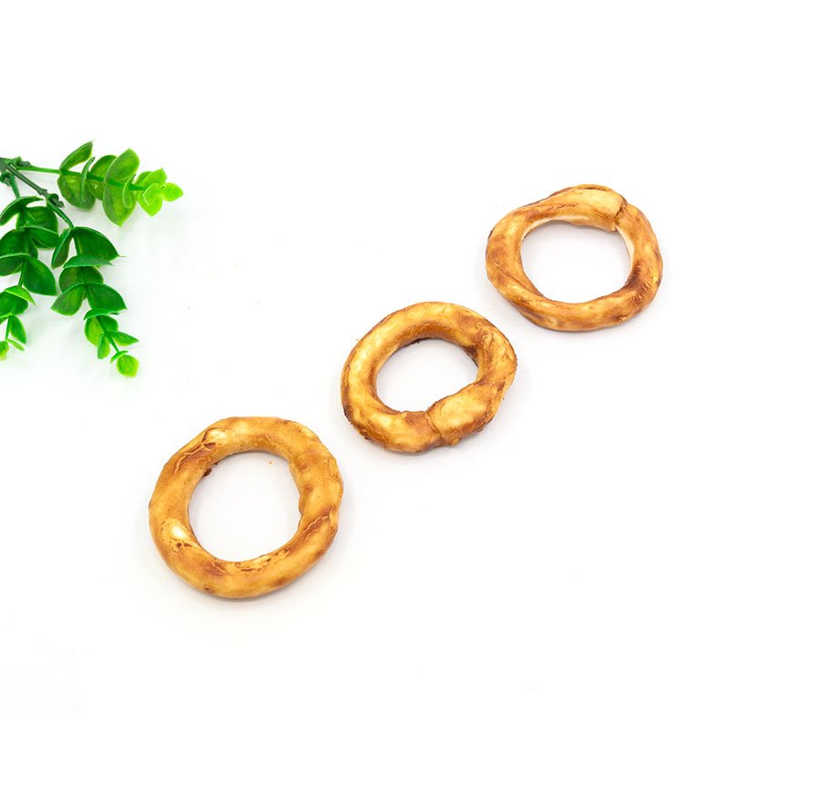 Duck with rawhide ring (SDP085)